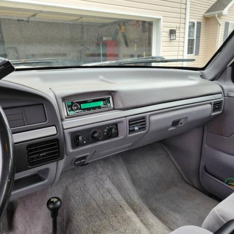 Ford F-250 image 3