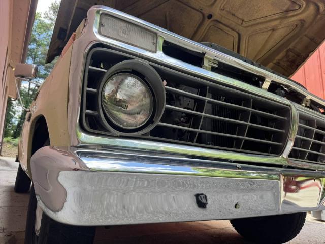 Ford F-100 image 8