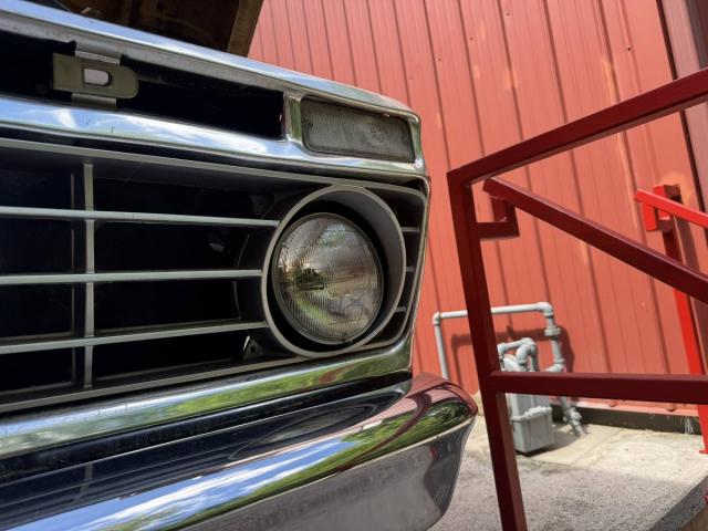 Ford F-100 image 5