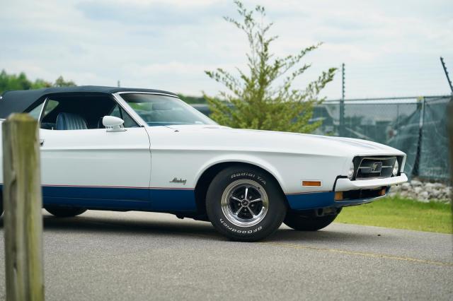 Ford Mustang image 9
