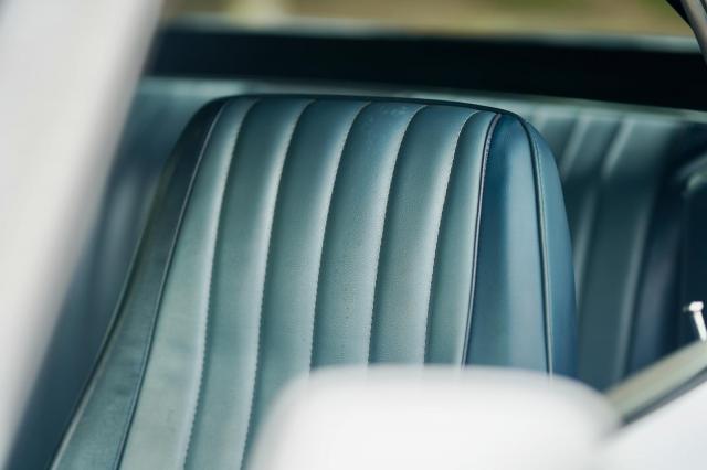 Ford Mustang image 4