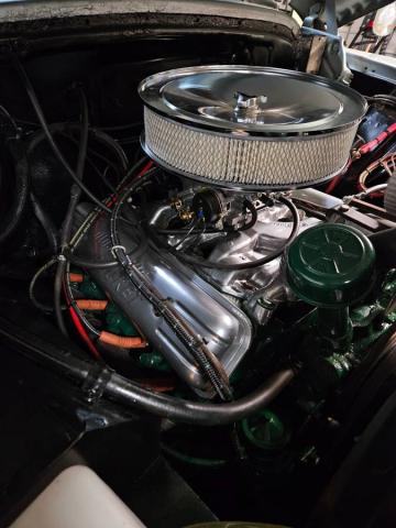 Oldsmobile Holiday 88a image 1