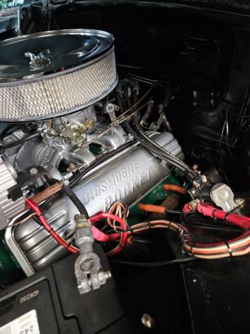 Oldsmobile Holiday 88a image 3