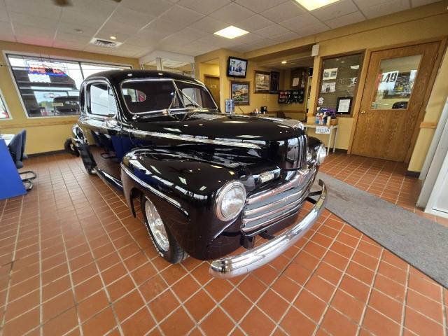 Ford Coupe image 1
