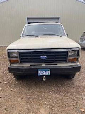 Ford Bronco 4x4 image 2