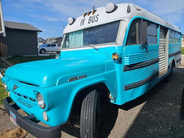 Ford B600 image 2