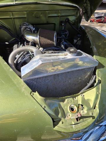 Ford Convertible Super Deluxe image 9
