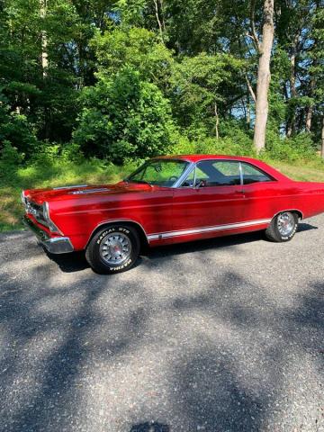 Ford Fairlane Gt image 9