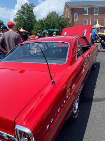 Ford Fairlane Gt image 4