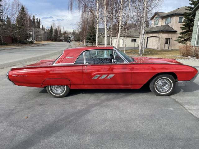 Ford Thunderbird image 2