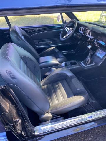 Ford Mustang image 2