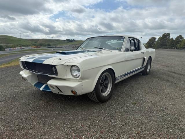 Ford Mustang image 4