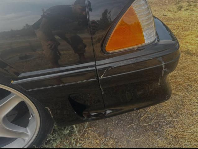 Ford Mustang image 6