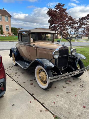 Ford Model A image 2