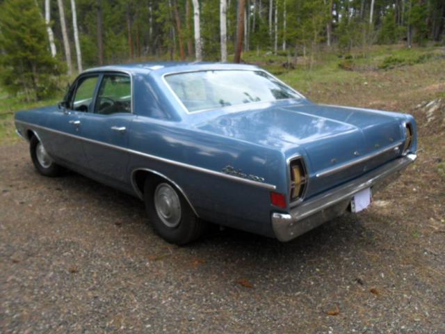 Ford Fairlane 500 image 5