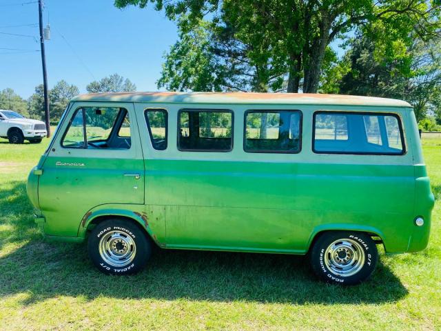 Ford Econoline image 6