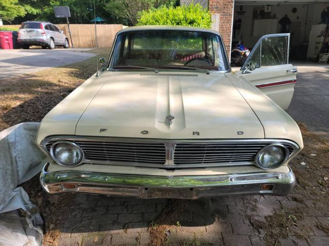 Ford Falcon Futura 4 Door image 1