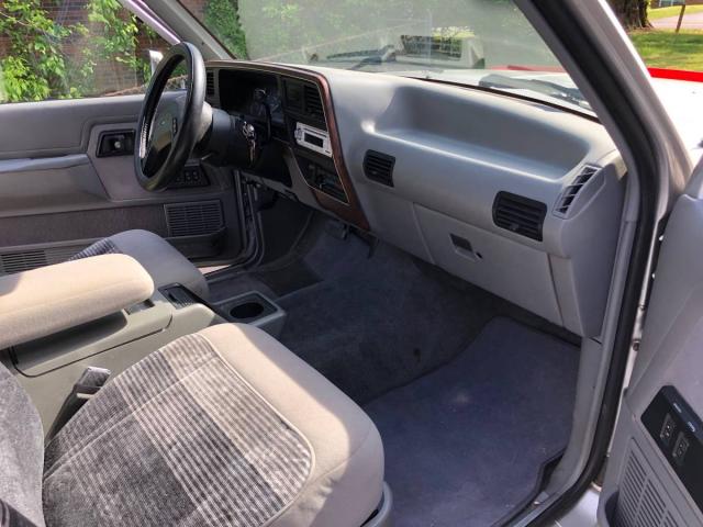 Ford Bronco Ll image 9