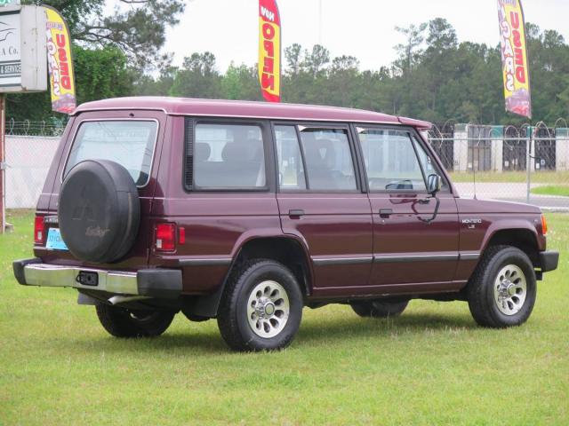 Mitsubishi Montero image 2
