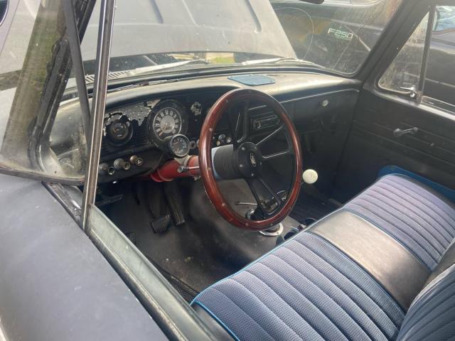 Ford F-100 image 2
