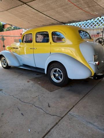 Chevrolet Master Deluxe image 4