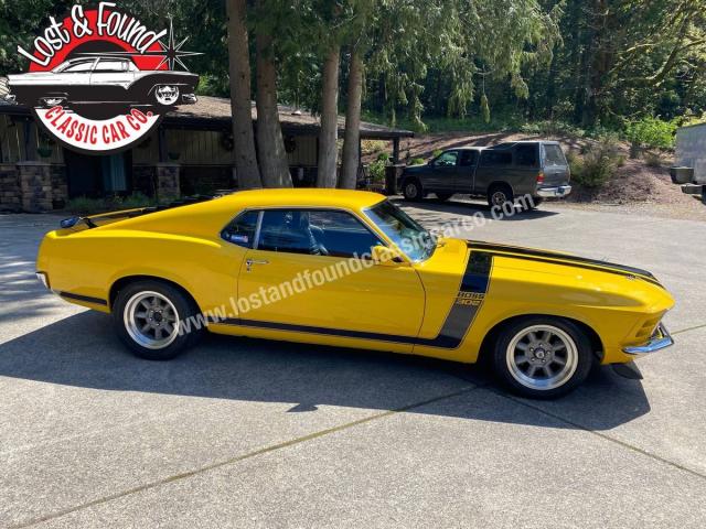 Ford Mustang image 6