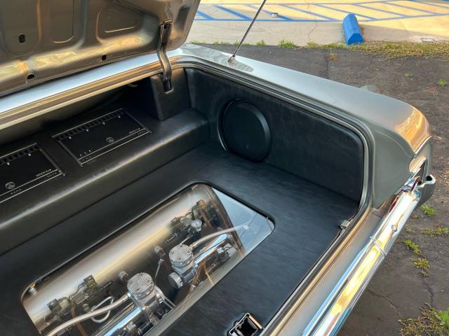 Chevrolet Impala Convertible Ss image 8