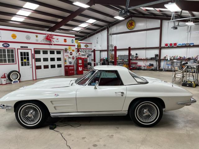 Chevrolet Corvette image 5