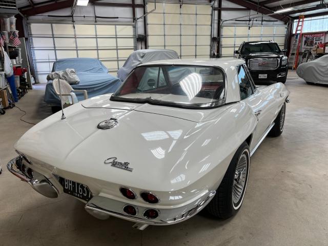 Chevrolet Corvette image 7