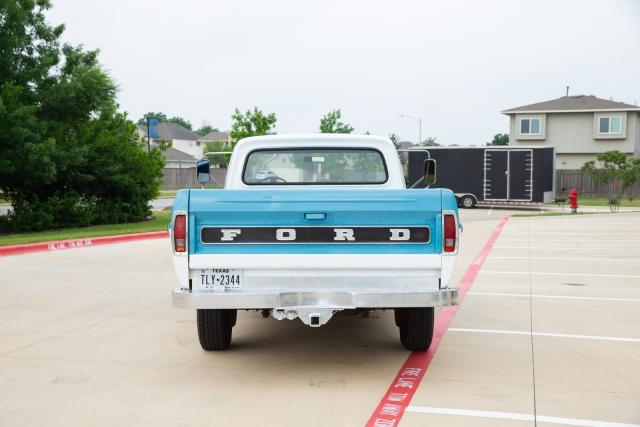 Ford F-250 image 6