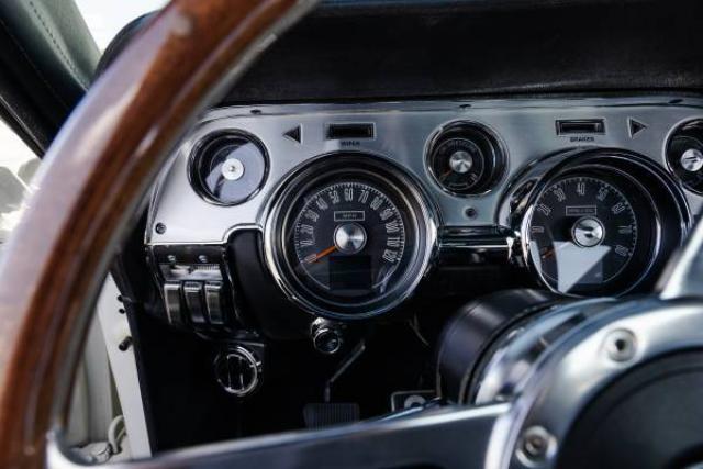 Ford Mustang Fastback image 1
