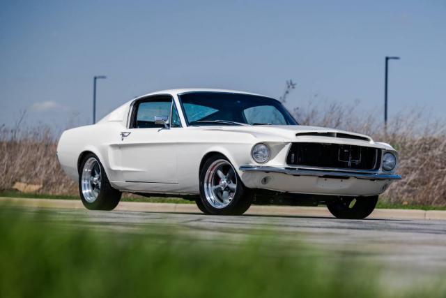 Ford Mustang Fastback image 8