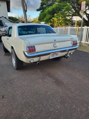 Ford Mustang image 8