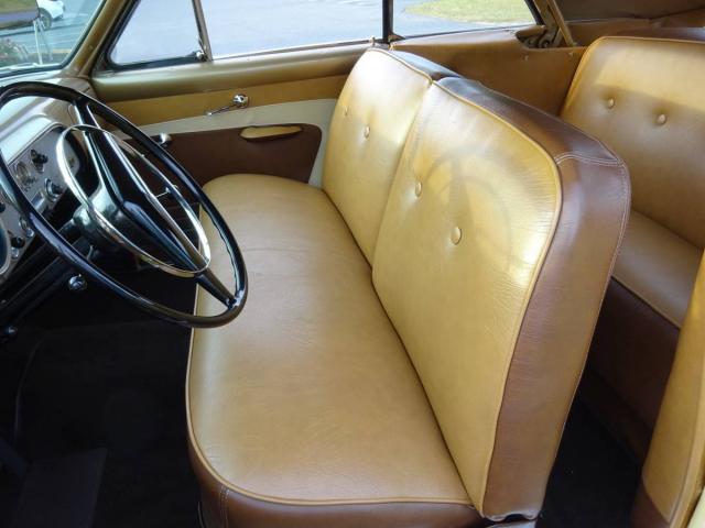 Ford Delixe image 7