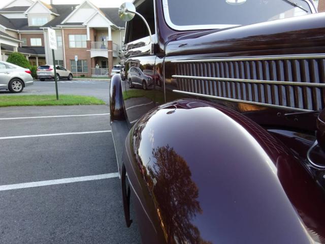 Ford Cabriolet image 2
