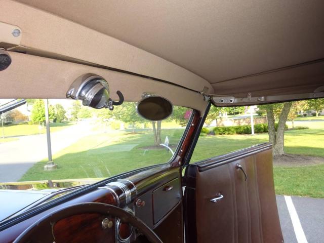Ford Cabriolet image 3