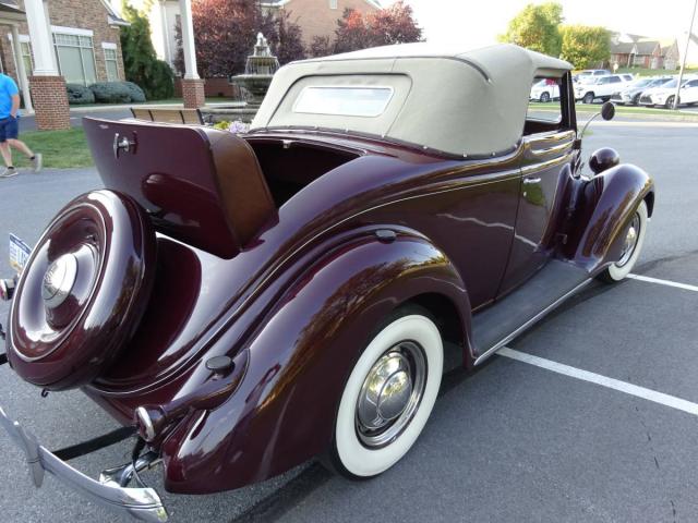 Ford Cabriolet image 9