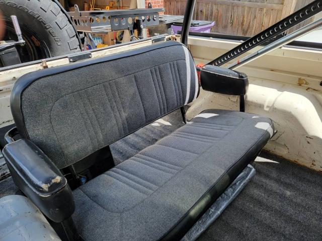 Ford Bronco image 4