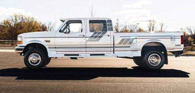 Ford F350 4x4 Diesel image 4