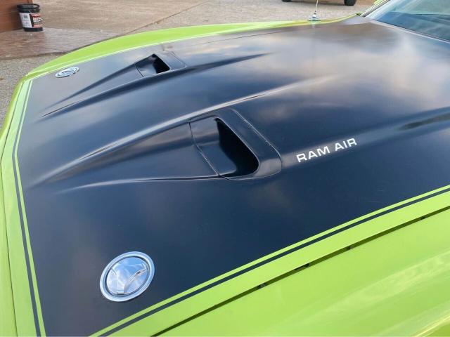 Ford Mustang image 8