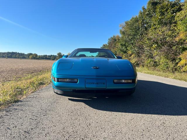 Chevrolet Corvette image 2