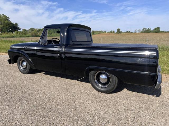 Ford F100 Pickup image 6
