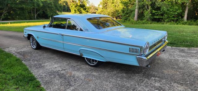 Ford Galaxie 500 image 6