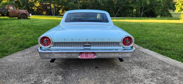 Ford Galaxie 500 image 7