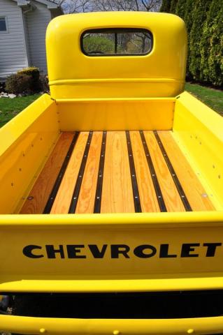 Chevrolet Pickup image 2