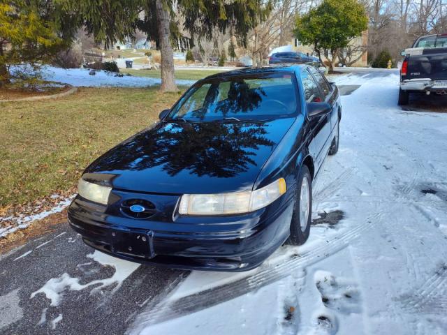 Ford Taurus Sho image 5