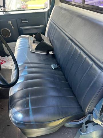 Chevrolet Silverado 2500hd Diesel image 3