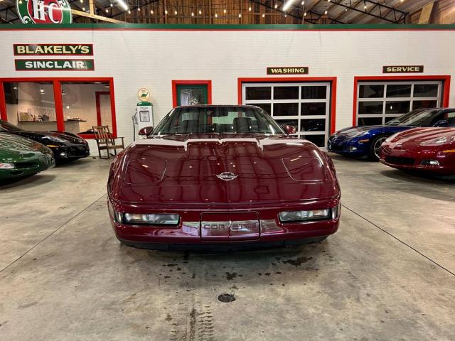 Chevrolet Corvette image 9