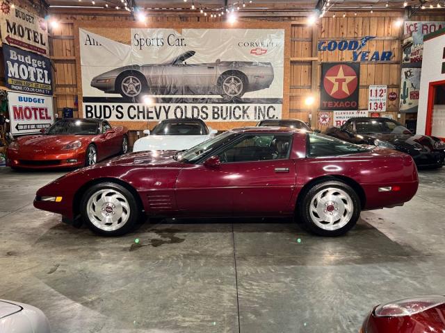 Chevrolet Corvette image 6