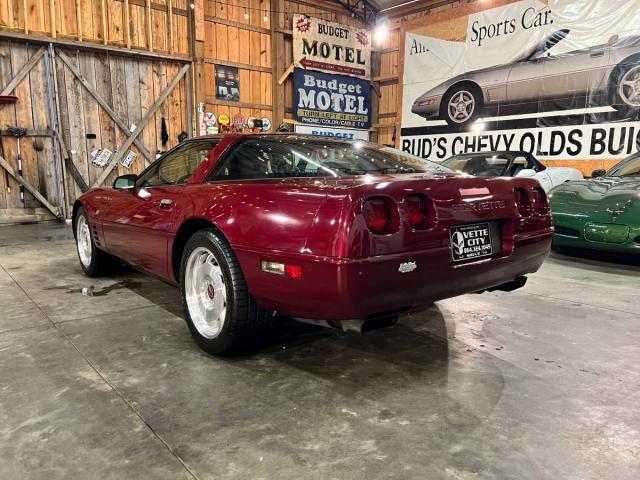 Chevrolet Corvette image 5